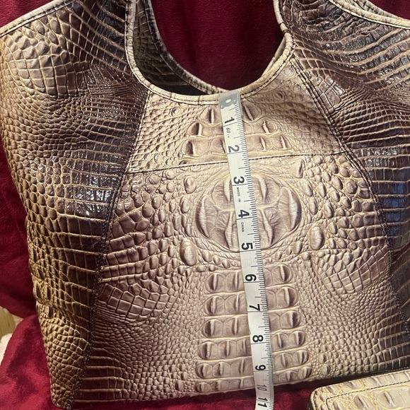 Brahmin Shopper Eclipse Melbourne tote and Suri wallet - Picture 13 of 15